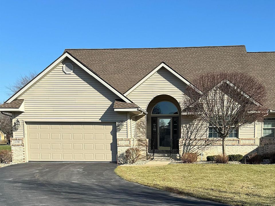 1st image of 2387 Crossings Cir