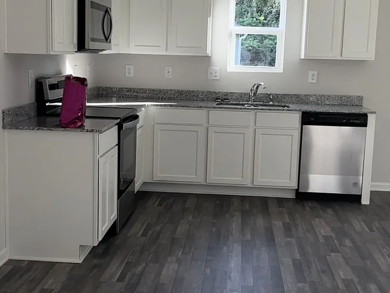 134 Dogwood Ln — Photo 11
