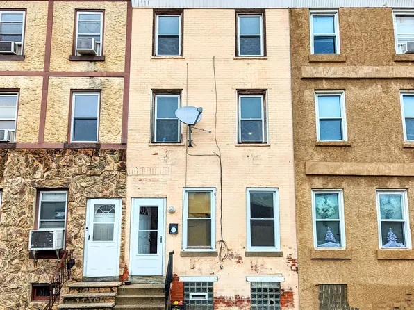 2723 Berkshire St, Philadelphia, PA 19137