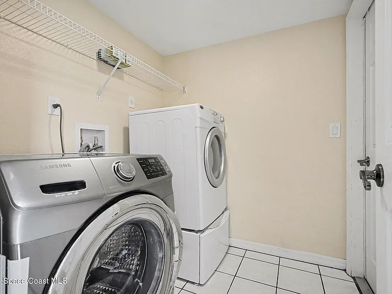 1640 Vista Lake Cir — Photo 21