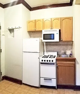 Rented by Keller Williams NYC | media 19