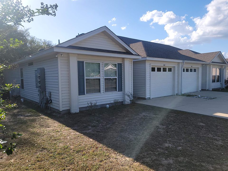 1st image of 927 Chase Creek Cir