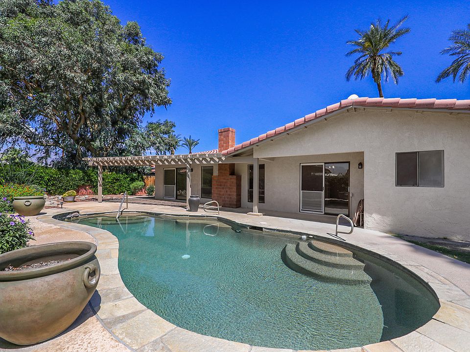 1st image of 40480 Sagewood Dr