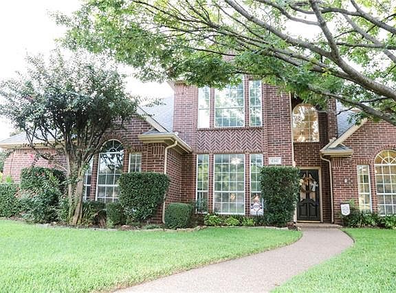 2nd image of 8561 Steeple Ridge Dr