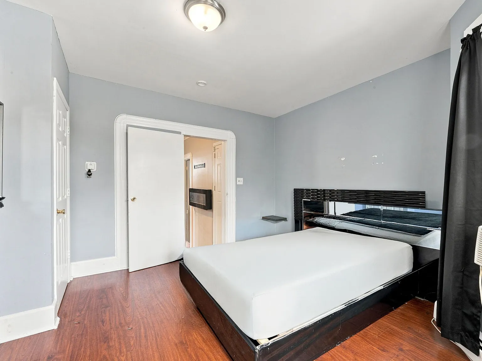 2 bed, 800 sqft, $1,900 — Photo 4