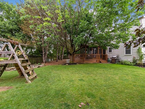5th image of 5393 Carina Ct