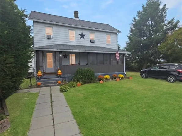 3413 4th St, Dunbar, PA 15431