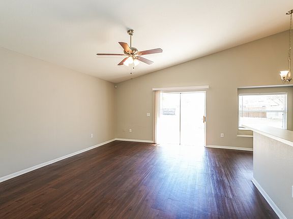 4th image of 13708 Ogakor Dr