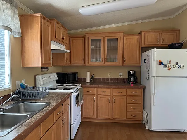 2245 Del Rey Dr — Photo 6