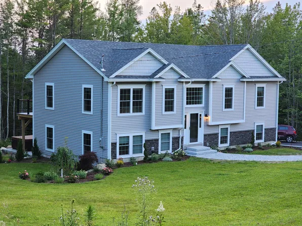 715 Levenseller Road, Holden, ME 04429