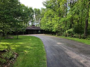 64687 270th St, Alden, MN 56009