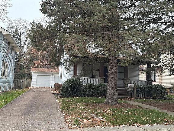 3rd image of 4060 W 217th St