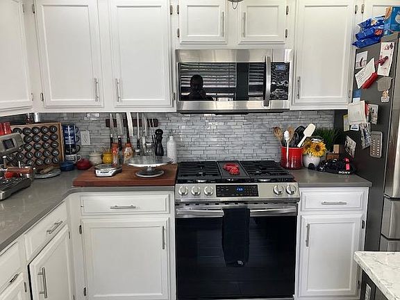 4th image of 124 Meadow Blvd