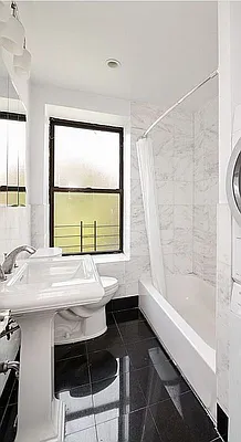 Rented by REAL New York | media 7