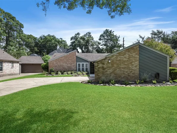 15126 Carols Way Dr, Houston, TX 77070