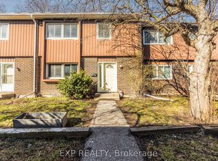 121 University Ave E #102, Waterloo, ON N2J 4J1