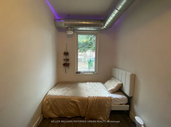 344 Bartlett Ave N Room 3, Toronto, ON M6H 3G7