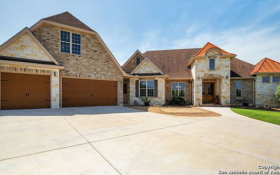 2nd image of 1212 Private Road 3702