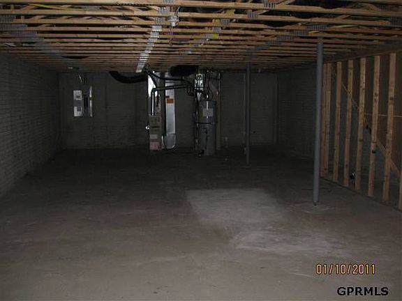 5th image of 3125 N 169th St