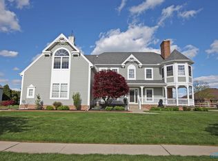 3055 Quarry Rd, Maumee, OH 43537