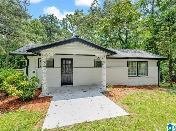 703 Mimosa Dr, Adamsville, AL 35005