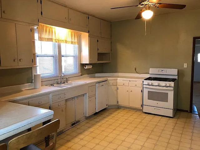 3 bed, 1200 sqft, $1,475 — Photo 4