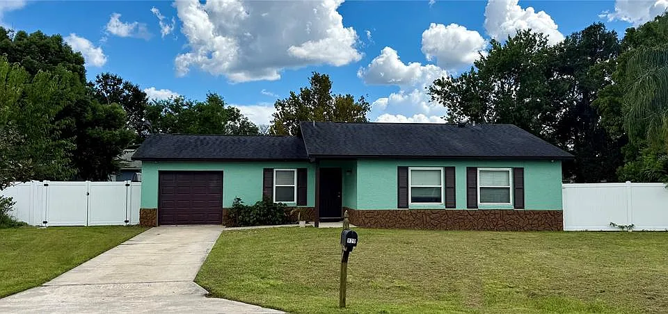 120 Bent Oak Ct