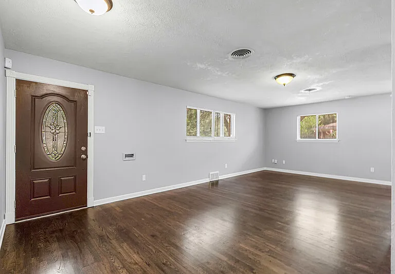 3521 Jeanette Dr — Photo 3