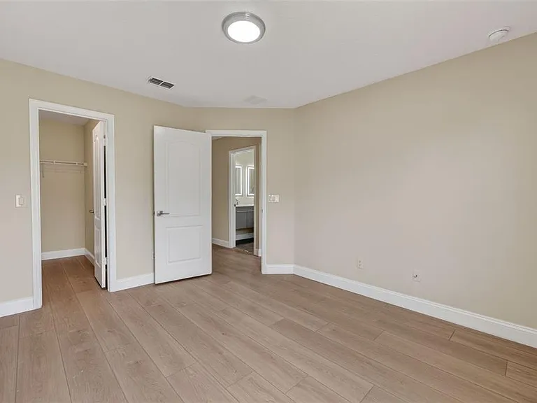 1851 Great Falls Way — Photo 92