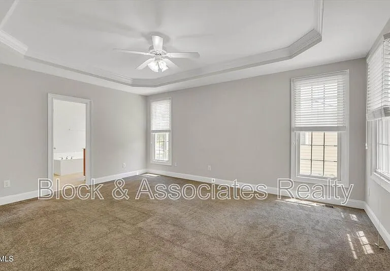 109 Old Savannah Dr — Photo 11