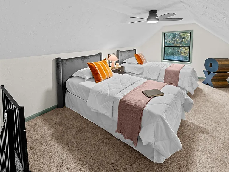 2066 Tallavana Trl — Photo 25
