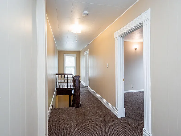 826 F St — Photo 14