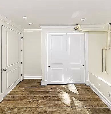 3rd image of 42 Sidney Pl APT 9