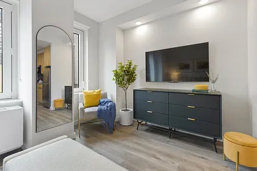 Rented by Nest Seekers International