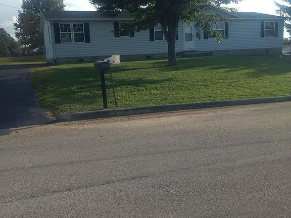 2nd image of 4 Cantrell Ct