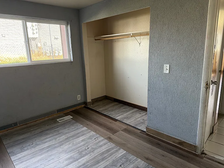 2554 S Lake Park Cir — Photo 12