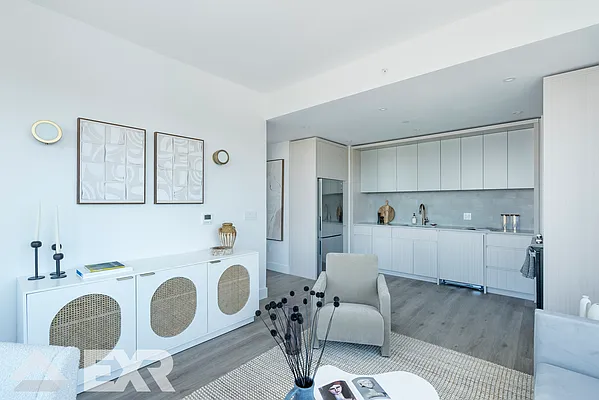 Rented by EXR | media 3