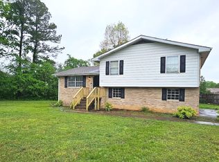 117 Mitchell Ln, Rossville, GA 30741