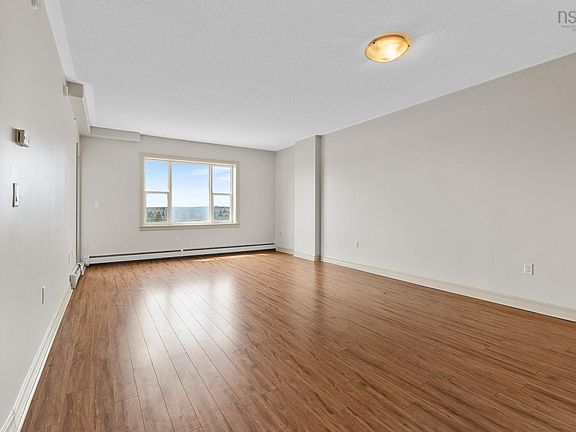4th image of 767 Parkland Dr Unit 318