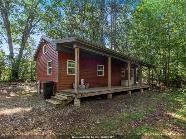 E6889 Guth Rd, Weyauwega, WI 54983
