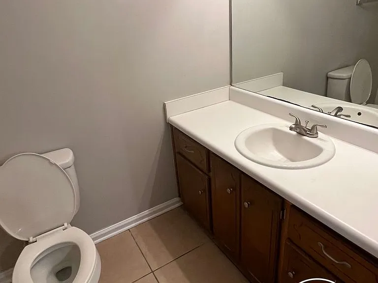 801 Brickyard Rd — Photo 14