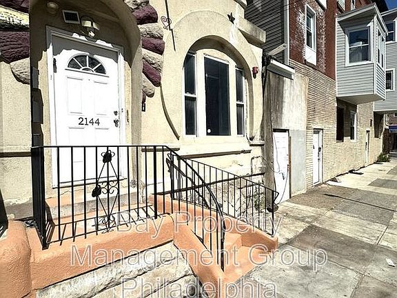 3rd image of 2144 N 18th St #1