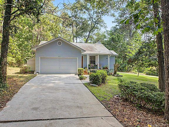 2nd image of 8253 Hunters Ridge Trl