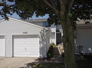 3595 Cedarview Ct, Bettendorf, IA