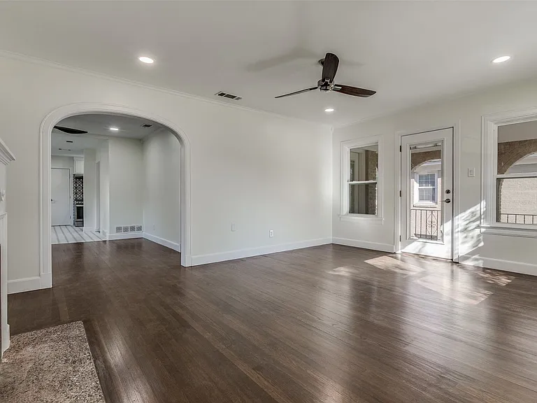6117 Reiger Ave — Photo 4
