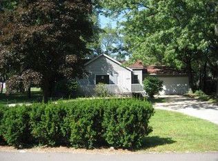 449 Riley St, Holland, MI 49424