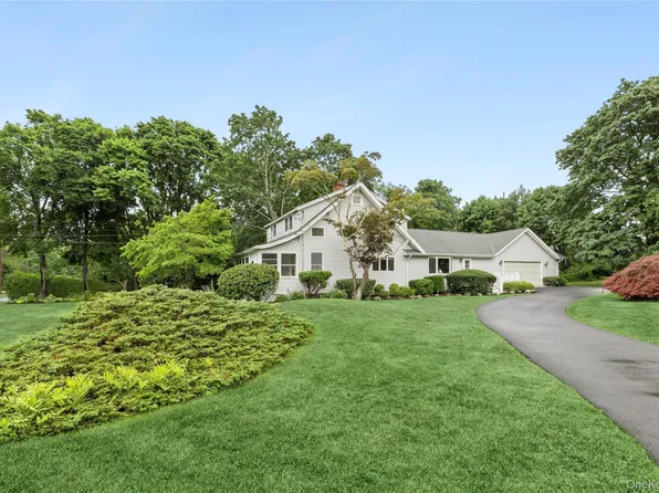 2725 Skunk Lane, Cutchogue, NY 11935