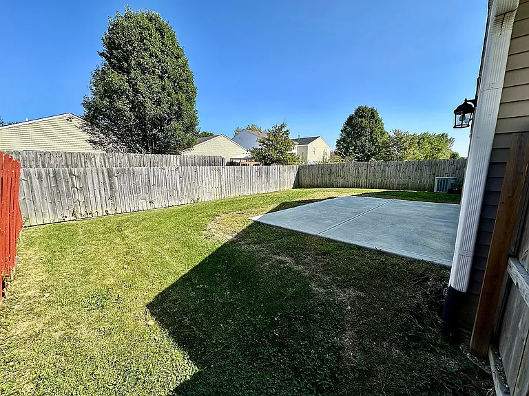 1719 Elijah Blue Dr — Photo 30