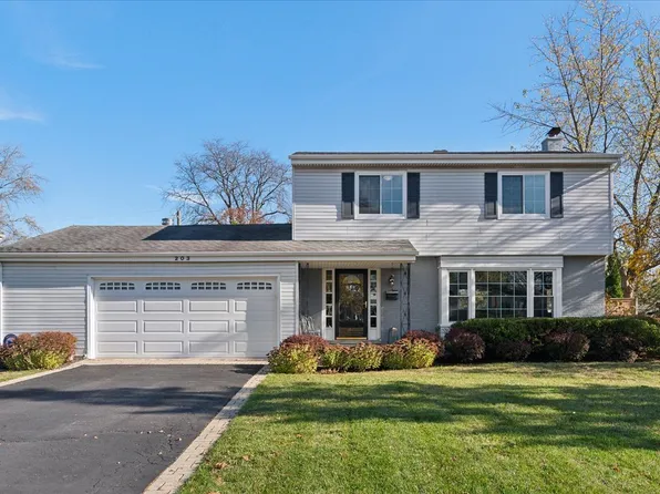 203 Pine St, Deerfield, IL 60015