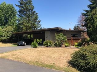 18218 58th Ave NE, Kenmore, WA 98028